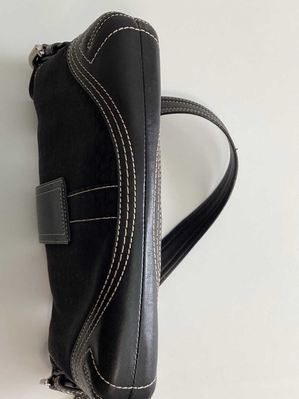 Coach Signature Black Shoulder Bag - Picture 8 of 14